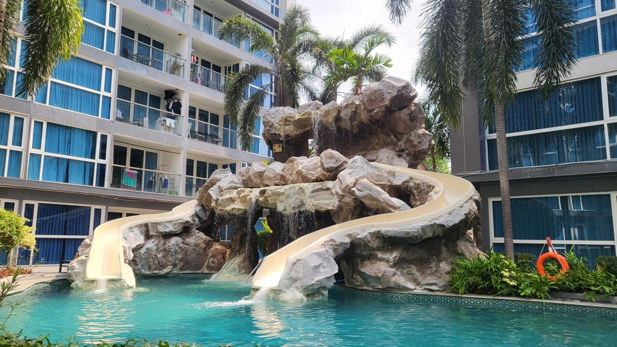 Centara Avenue Residence By Patsamon Pattaya Eksteriør bilde
