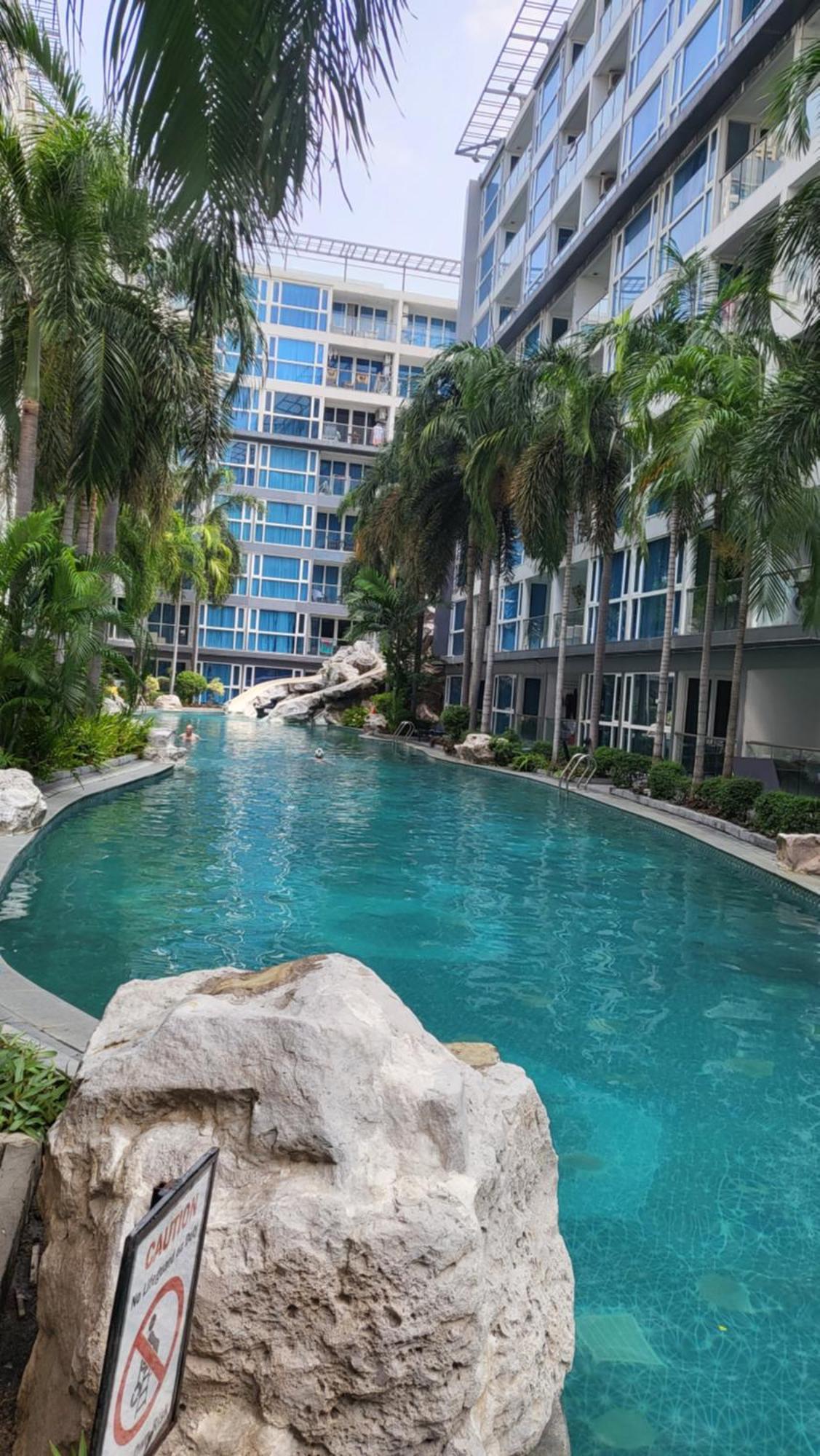 Centara Avenue Residence By Patsamon Pattaya Eksteriør bilde
